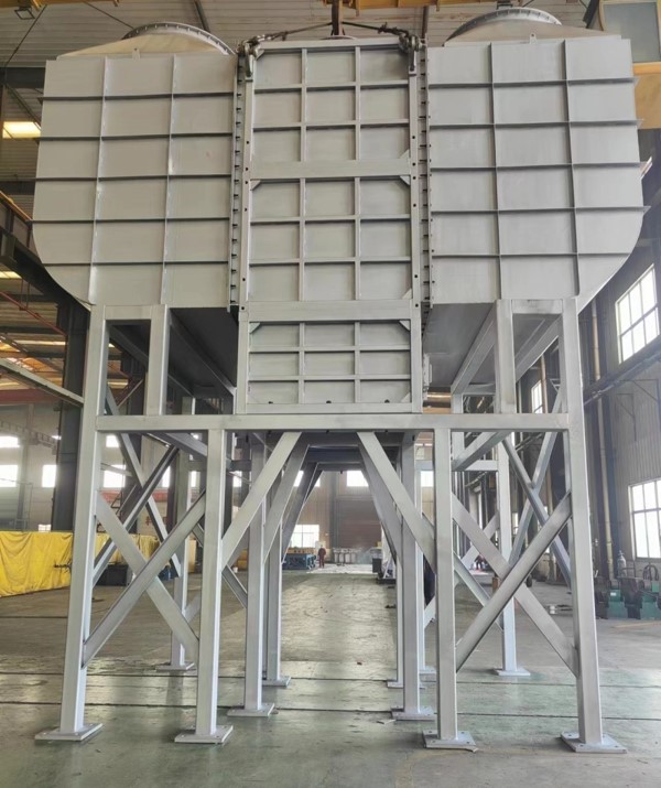 O . 湖北萬潤新材料